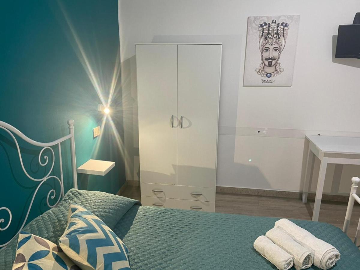 Hotel Casa Vittoria Palermo Zewnętrze zdjęcie