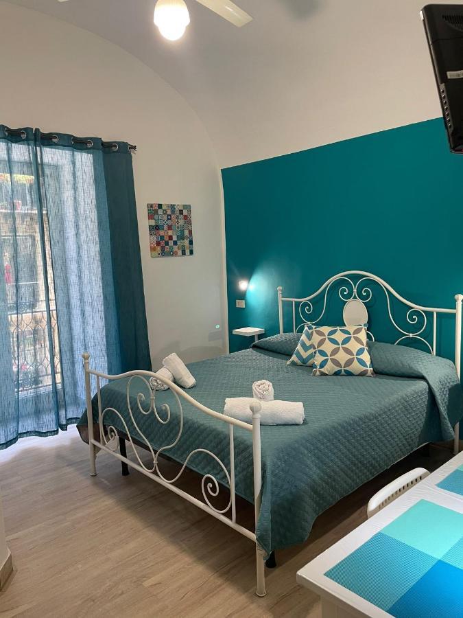 Hotel Casa Vittoria Palermo Zewnętrze zdjęcie